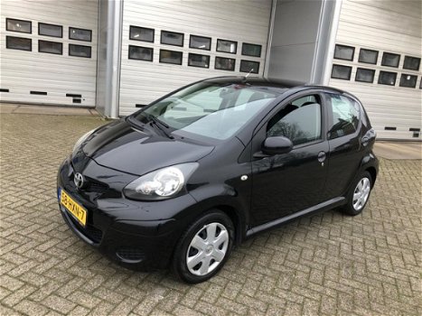 Toyota Aygo - 1.0-12V Comfort (bj 2009) 5-DEURS|APK:20-1-2021 - 1