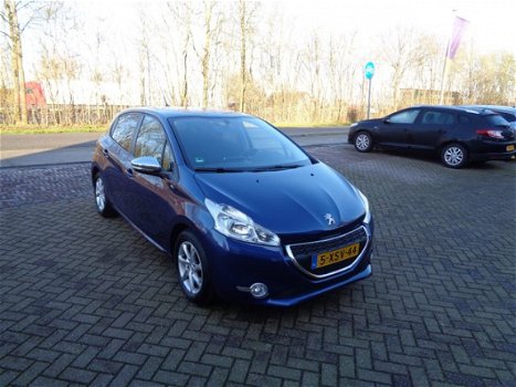 Peugeot 208 - 1.2 e-VTi Style AUTOMAAT NAVIGATIE CRUISE - 1