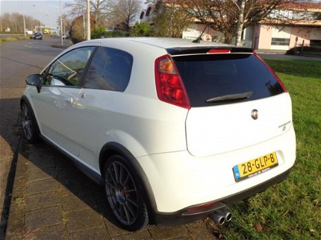 Abarth Punto Evo - 1.4 Turbo 155PK Esseesse 3-drs CLIMATE 18