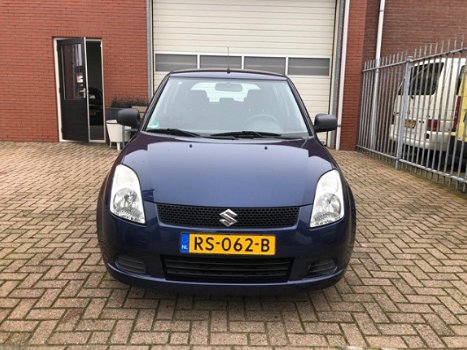 Suzuki Swift - 1.3 GA - 1