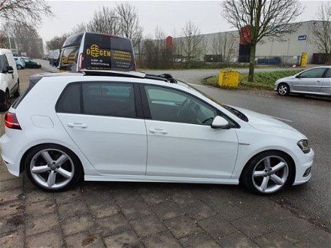 Volkswagen Golf - 7 1.6 TDi 150PK R-Line Pano Verlaagd Bomvolle Auto - 1