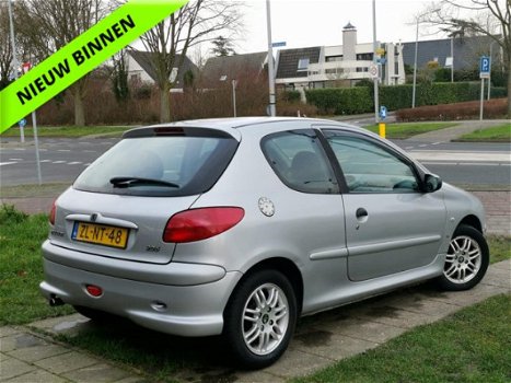 Peugeot 206 - 1.6 XS El.ramen/APK/NAP - 1