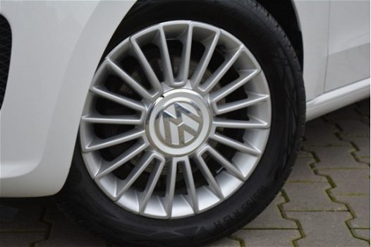 Volkswagen Up! - 1.0 High Up BlueMotion | 1 Ste Eigenaar | Navigatie | 15 Inch | - 1