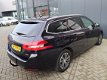 Peugeot 308 - 1.2 PureTech 130pk S&S BL. Premium | Automaat | Navi | Panorama dak | Climate | Cruise - 1 - Thumbnail