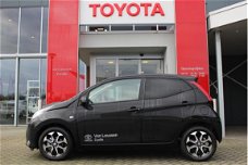 Toyota Aygo - 5-DEURS X-JOY LMV APPLE CARPLAY / ANDROID AUTO