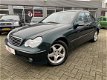 Mercedes-Benz C-klasse - 200 K.Avantgarde |YOUNGTIMER|AIRCO|TREKHAAK|NAVI| - 1 - Thumbnail