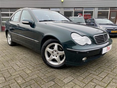 Mercedes-Benz C-klasse - 200 K.Avantgarde |YOUNGTIMER|AIRCO|TREKHAAK|NAVI| - 1