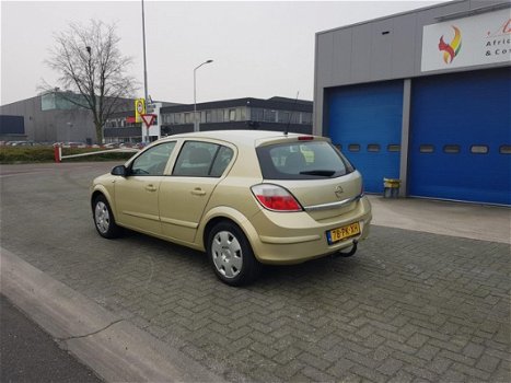 Opel Astra - 1.4 Enjoy 5 Deurs Nap Airco Trekhaak Cruise Controle Inruil mog - 1