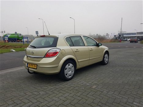 Opel Astra - 1.4 Enjoy 5 Deurs Nap Airco Trekhaak Cruise Controle Inruil mog - 1