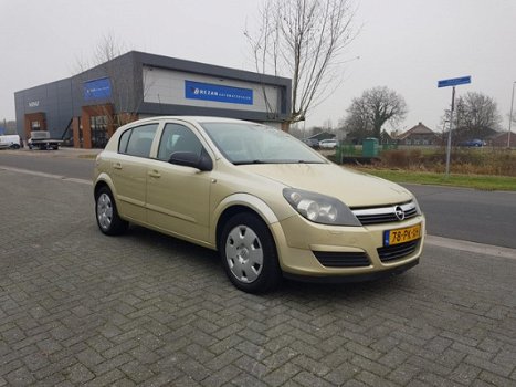 Opel Astra - 1.4 Enjoy 5 Deurs Nap Airco Trekhaak Cruise Controle Inruil mog - 1