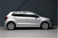 Volkswagen Polo - 1.4-16V Highline Style Sport 5 deurs (PANORAMADAK, STOELVERWARMING, SPORTSTOELEN, - 1 - Thumbnail