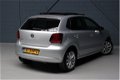 Volkswagen Polo - 1.4-16V Highline Style Sport 5 deurs (PANORAMADAK, STOELVERWARMING, SPORTSTOELEN, - 1 - Thumbnail