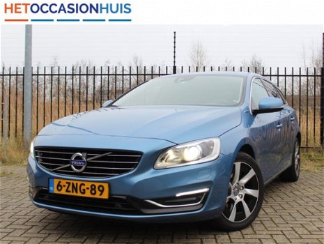 Volvo V60 - D6 Plug-In Hybrid 283pk Geartronic AWD Summum - 1