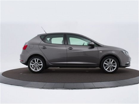 Seat Ibiza - 1.0 Tsi 95pk Style Connect | Navigatie | Airco | P-Sensoren | App- Connect | - 1