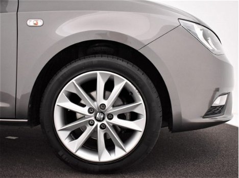 Seat Ibiza - 1.0 Tsi 95pk Style Connect | Navigatie | Airco | P-Sensoren | App- Connect | - 1