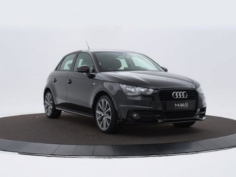 Audi A1 Sportback - 1.2 Tfsi 86pk Admired | Navigatie | Airco | - 1