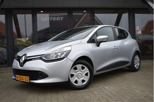 Renault Clio - 1.5 dCi ECO Expression [ NAVIGATIE AIRCO CRUISE CONTROLE ARMSTEUN VOOR ] - 1