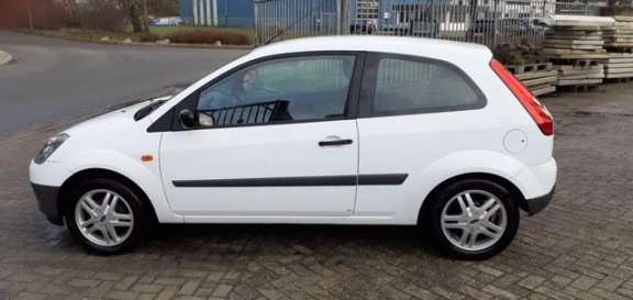 Ford Fiesta - 1.4 TDCi Ambiente $$ zuinig rijden $$ - 1