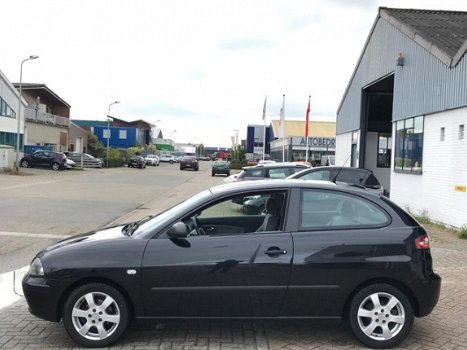 Seat Ibiza - 1.4-16V Stella Airco/ El.raam/ NAP/ APK - 1