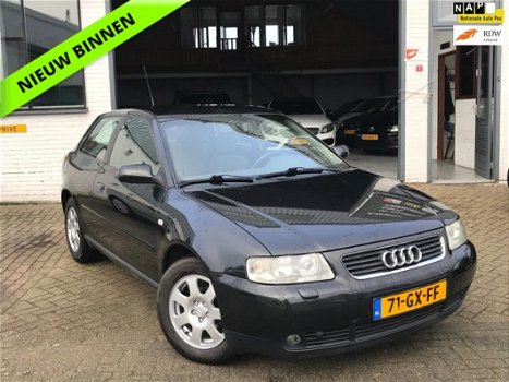 Audi A3 - 1.6 Attraction Cruise/ Climate/ El.raam/ NAP/ APK - 1