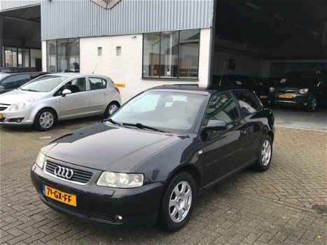 Audi A3 - 1.6 Attraction Cruise/ Climate/ El.raam/ NAP/ APK - 1