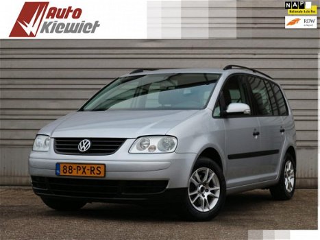 Volkswagen Touran - 1.6-16V FSI Athene Airco/Cruise/APK nieuw - 1