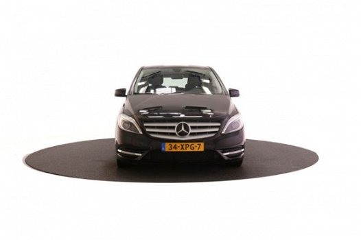 Mercedes-Benz B-klasse - 200 Ambition | Bi-Xenon | Automaat | Park Pilot | Licht- en zichtpakket | I - 1