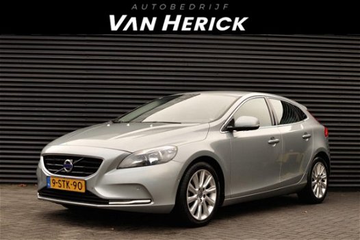 Volvo V40 - 1.6 D2 Momentum / Navi / Cruise / Airco - 1