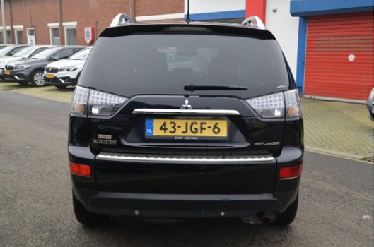 Mitsubishi Outlander - 2.4 Instyle |7PRS|NAP|4WD| - 1