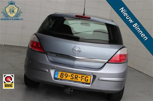 Opel Astra - 1.6 Edition AUTOMAAT Airco, Elec ramen en spiegels - 1