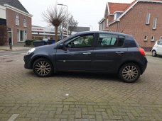 Renault Clio - 1.2 TCe Special Line INCL NWE APKONDERHOUDSHISTORIE