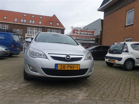 Opel Astra Sports Tourer - 1.4 Edition INCL NWE APKONDERHOUDSHISTORIE - 1