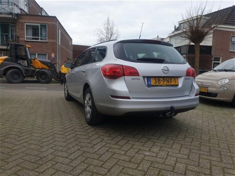 Opel Astra Sports Tourer - 1.4 Edition INCL NWE APKONDERHOUDSHISTORIE - 1