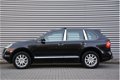 Porsche Cayenne - 3.6 | Schuif/kanteldak | Leder | Stoelverwarming | Xenon | ORIG.NL & NAP | Nette s - 1 - Thumbnail