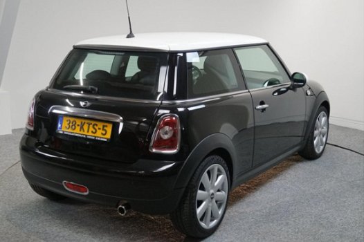 Mini Mini One - 1.4 Business Line I Cruise controle I 6 maanden BOVAG Garantie - 1