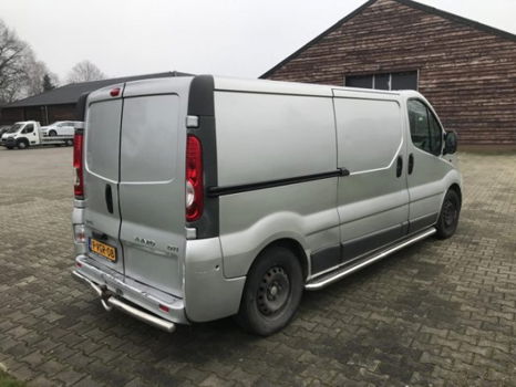 Opel Vivaro - 2.5 CDTI L2H1 * Airco * Nap * Trekhaak * Apk 09-2020 - 1