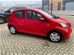 Toyota Aygo - 1.0-12V + 5 Deurs / Airco / NAP / APK 1-2021 - 1 - Thumbnail