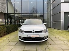 Volkswagen Polo - 1.2 TSI Comfortline SENSOREN VOOR-ACHTER/NIEUWSTAAT/ 5DRS