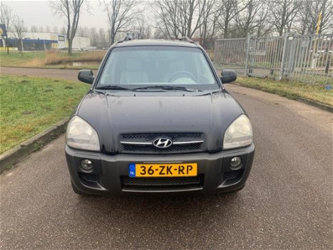 Hyundai Tucson - TUCSON; 2.0 CRDI 2WD - 1