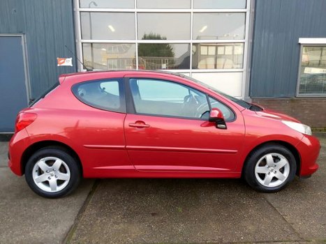 Peugeot 207 - 1.4-16V XS Pack, Met slechts 134.700km Van de 2de eigenaar - 1