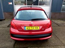 Peugeot 207 - 1.4-16V XS Pack, Met slechts 134.700km Van de 2de eigenaar