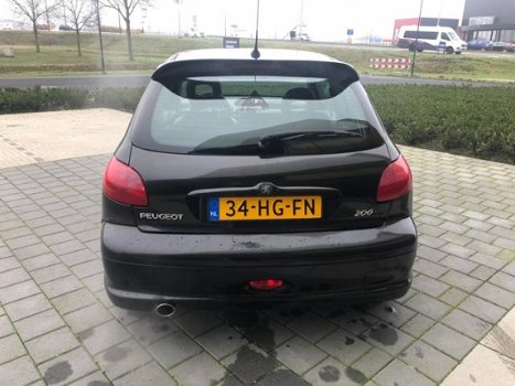 Peugeot 206 - 2.0-16V GTI - 1