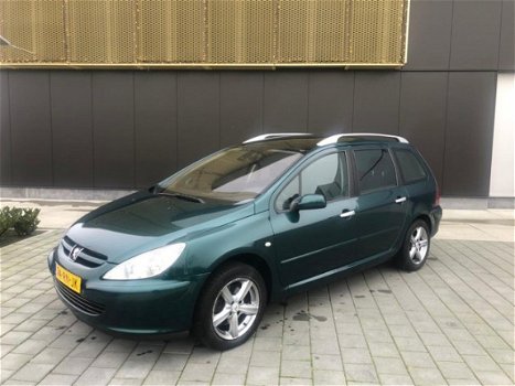 Peugeot 307 SW - 2.0 16V Premium - 1