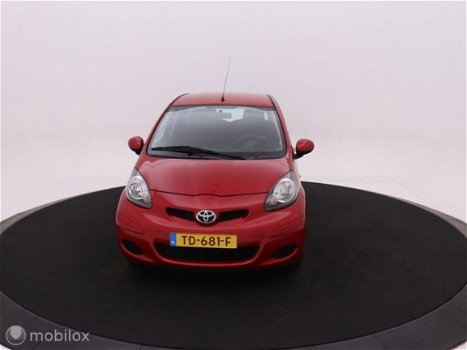 Toyota Aygo - 1.0-12V Aspiration Red - 1