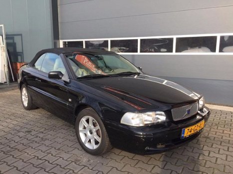 Volvo C70 Convertible - 2.0 T Prestige - 1