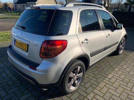 Suzuki SX4 - 1.6 Limited clima, keyless entry & start - 1