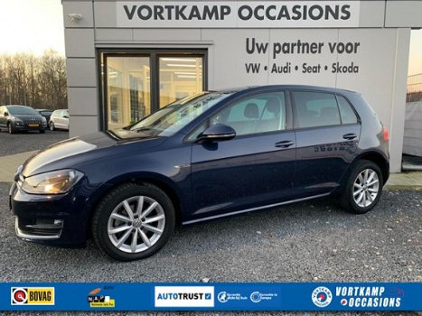 Volkswagen Golf - 1.2 TSI DSG ''LOUNGE'' CAMERA/STOELVERW/TEL.VOORB/CRUISE - 1