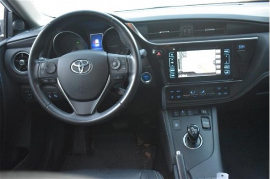 Toyota Auris Touring Sports - 1.8 Hybrid Dynamic *PANORAMA/LEDER/NAVI/CAMERA - 1