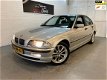 BMW 3-serie - 316i Executive NIEUWE APK//AIRCO//RIJD SCHAKELD GOED - 1 - Thumbnail