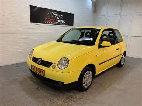 Volkswagen Lupo - 1.4-16V Comfortline AUTOMAAT//NIEUWE APK//RIJD SCHAKELD GOED - 1